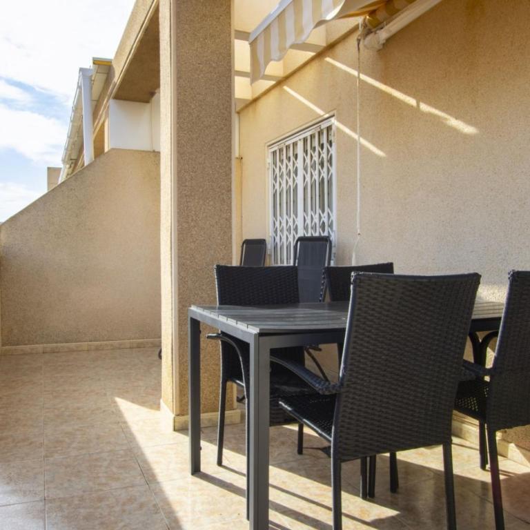 Vicente Blasco ID5 - Two-Bedroom Apartment with Balcony - 6