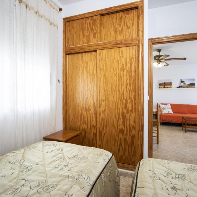 Vicente Blasco ID5 - Two-Bedroom Apartment with Balcony - 18