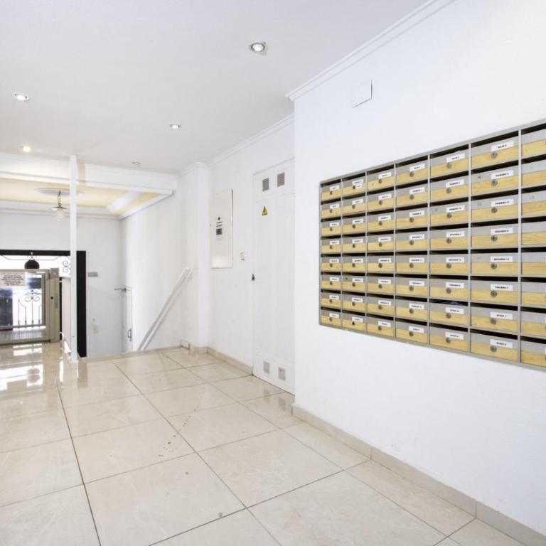 Vicente Blasco ID5 - Two-Bedroom Apartment with Balcony - 21
