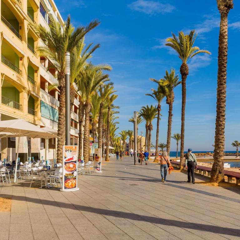Vicente Blasco ID5 - Two-Bedroom Apartment with Balcony - 25