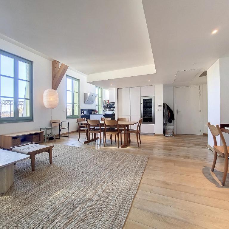 Nestor&Jeeves - NICE TO MEET YOU - Top floor - Central - Appartement 3 Chambres - 5