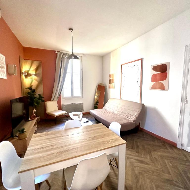 Jolie 2 pièces avec terrasse au centre-ville, proche gare - Appartement 1 Chambre - 11