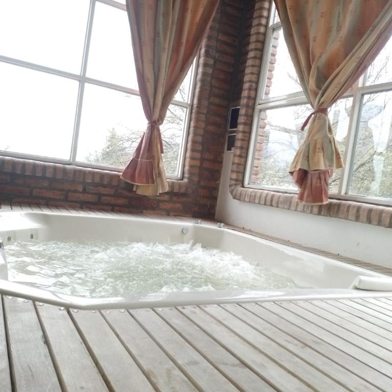 Complejo Turístico Hugo Ávila - Estudio con bañera de hidromasaje - 3
