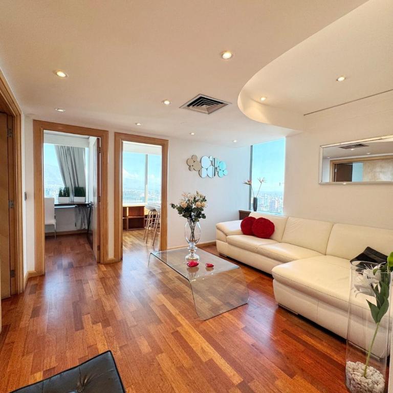 Large apartment with Jacuzzi and view in luxury district - Two-Bedroom Apartment - 1