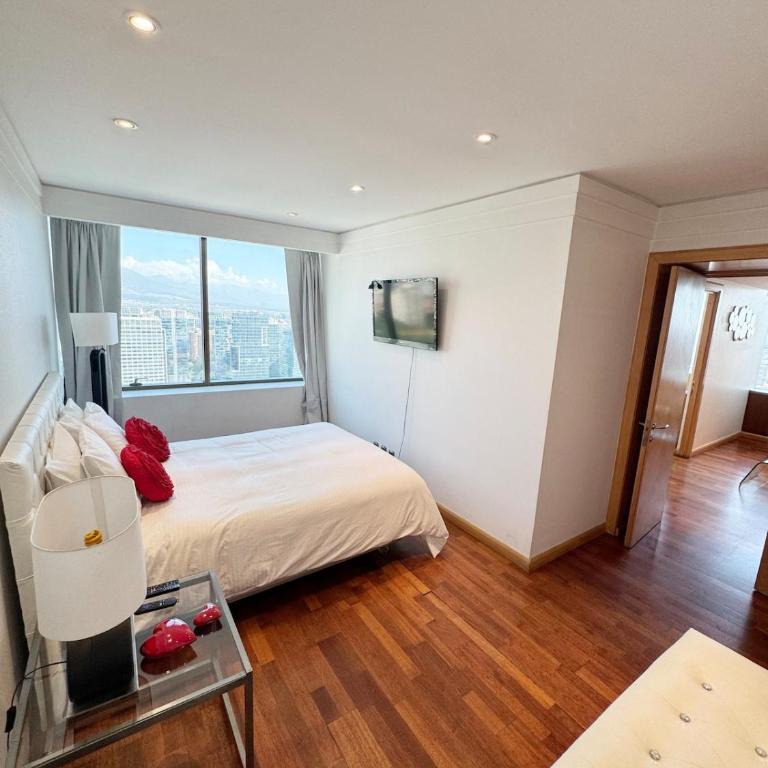 Large apartment with Jacuzzi and view in luxury district - Two-Bedroom Apartment - 14