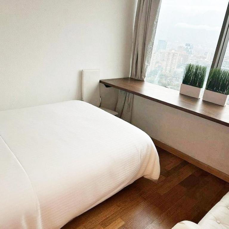Large apartment with Jacuzzi and view in luxury district - Two-Bedroom Apartment - 17