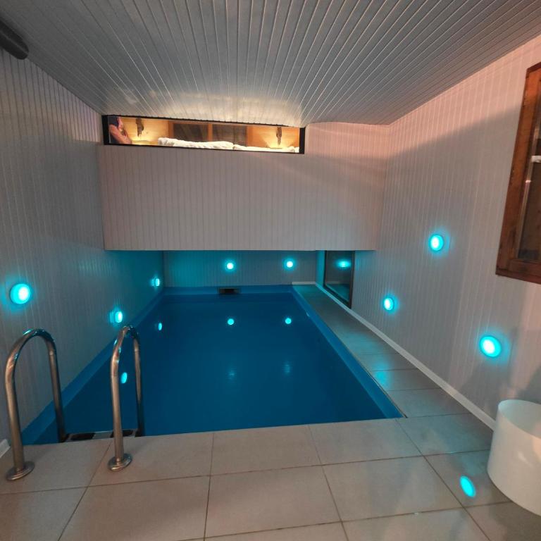 Chalet La Tanière 14 Pers - piscine chauffée et sauna - Vars Saint Marcellin - Chalet - 55