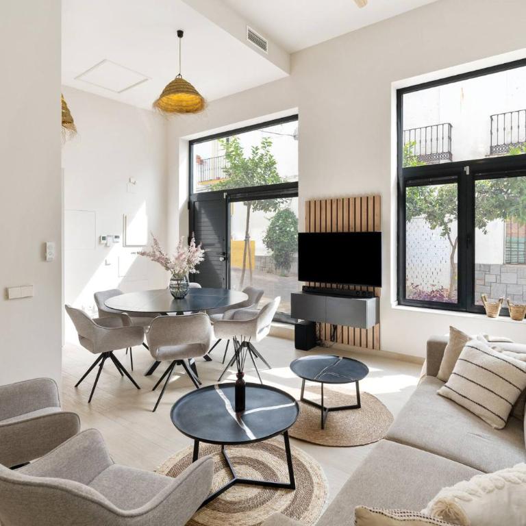 Perfect Getaway Steps from the Beach and Old Town - Apartamento - 3