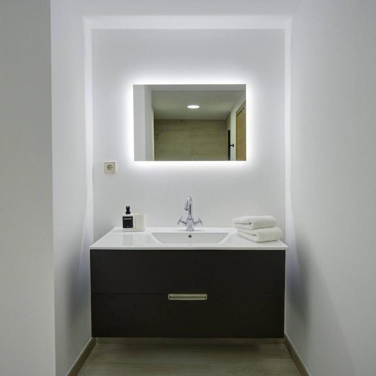 Perfect Getaway Steps from the Beach and Old Town - Apartamento - 29