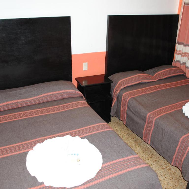 Hotel Jiménez - Habitación Triple - 3