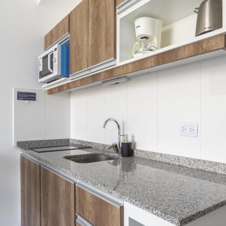 Alto Grande del Arte -0414 - One-Bedroom Apartment - 3