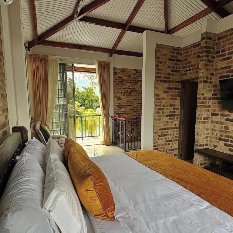 Eco Hotel Lagos de Lusitania - Family Suite with Balcony - 2