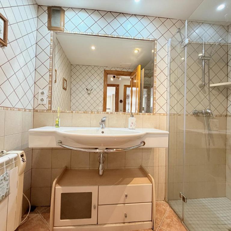 Apartamento a 50m de la playa - Apartamento - 18