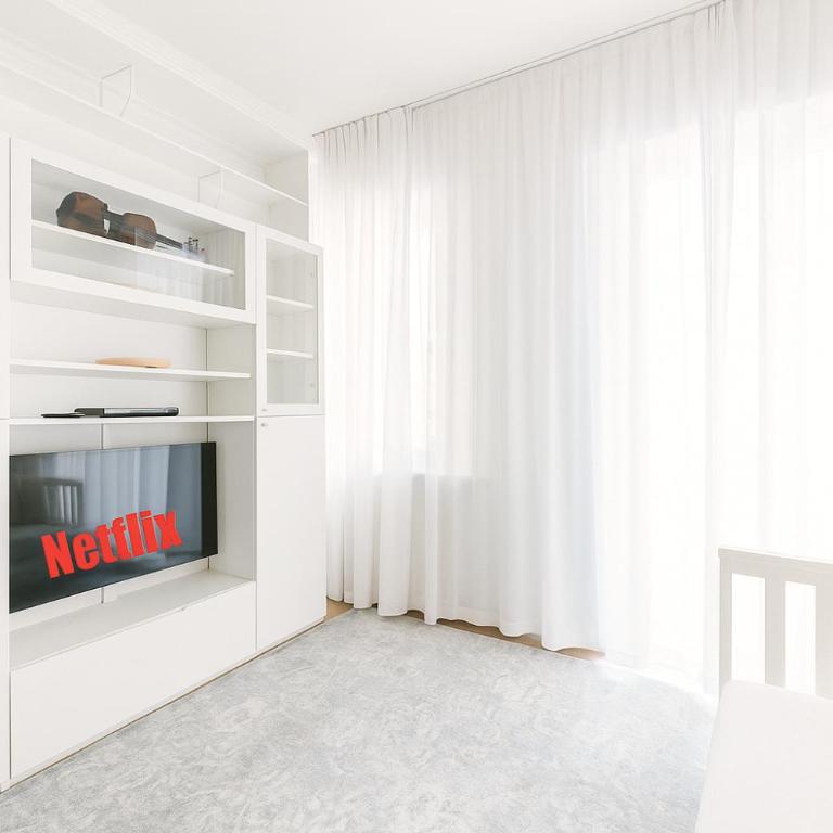 Casa Dela Cruz - One-Bedroom Apartment - 9