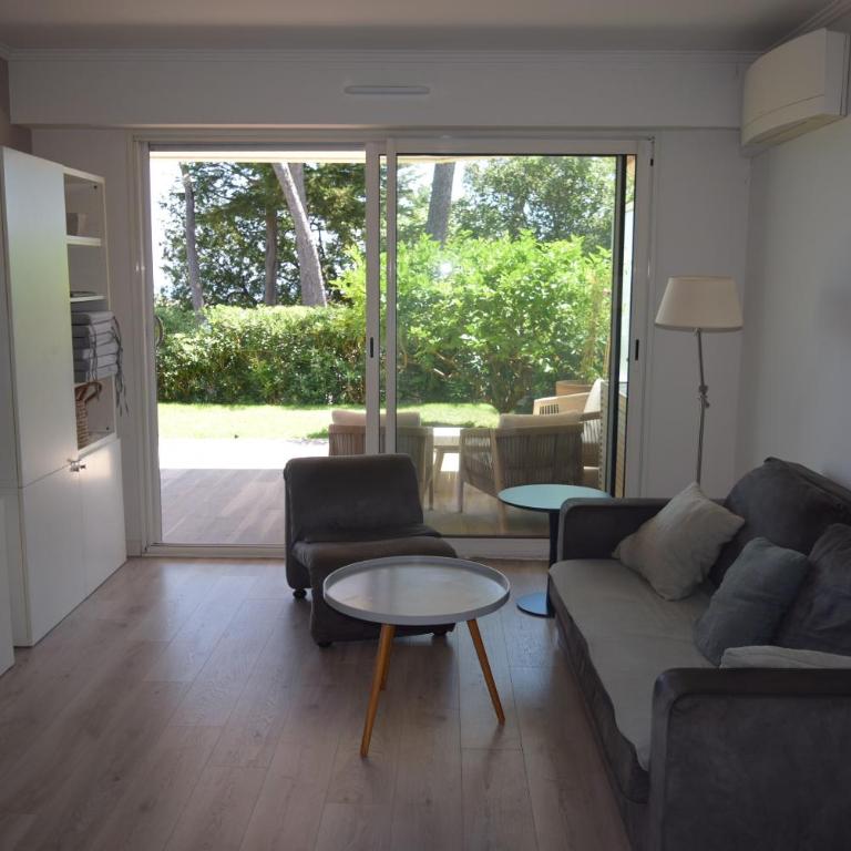 Vue mer rez-de-jardin piscine - Apartment mit 2 Schlafzimmern - 8
