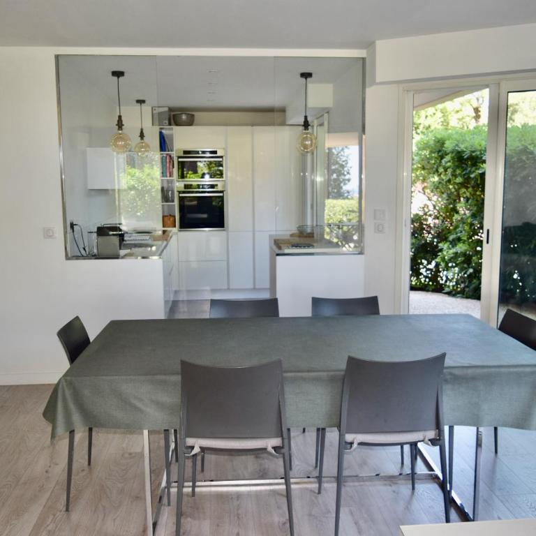 Vue mer rez-de-jardin piscine - Apartment mit 2 Schlafzimmern - 10