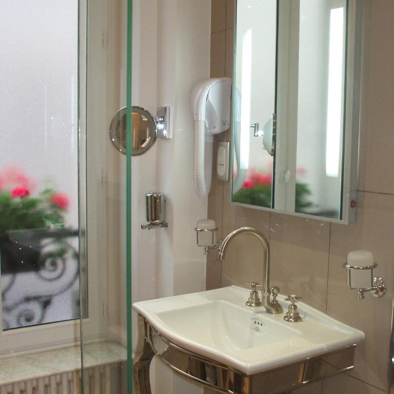 Hôtel du Levant - Superior Doppel- oder Zweibettzimmer - 10