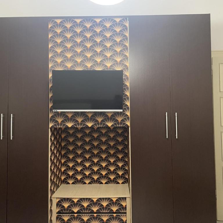 Domus Pellicciai - Standard Twin Room with Shared Bathroom - 11