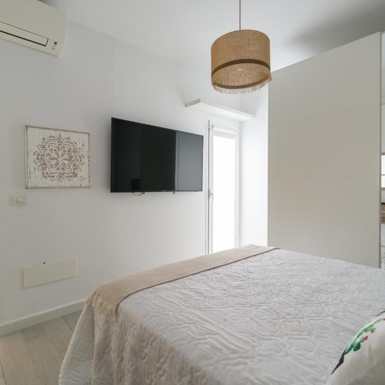 Sunnyland Villa - Three-Bedroom Villa - 12