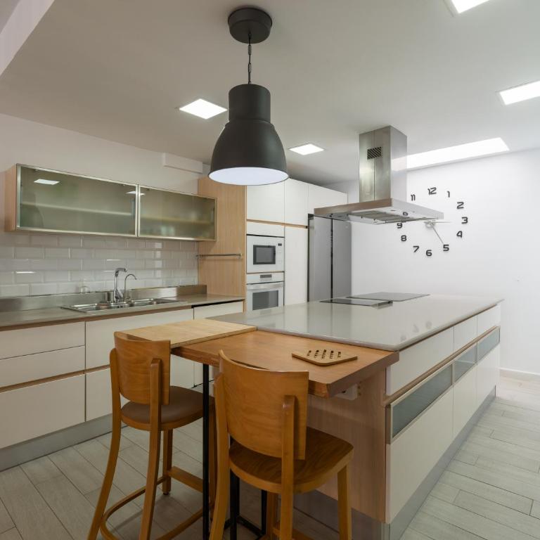 Sunnyland Villa - Three-Bedroom Villa - 41