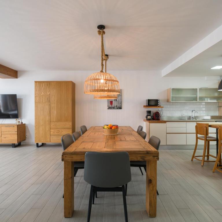 Sunnyland Villa - Three-Bedroom Villa - 30