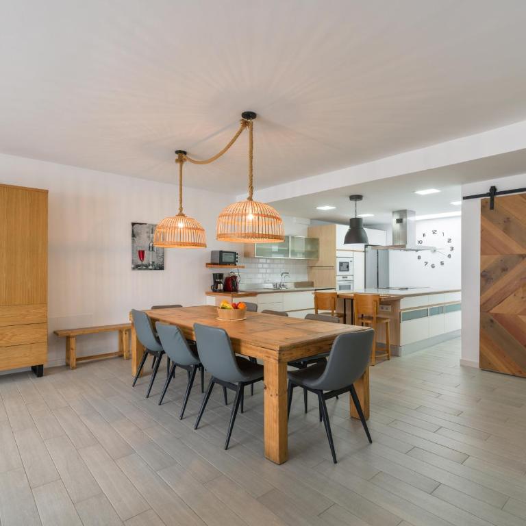 Sunnyland Villa - Three-Bedroom Villa - 29