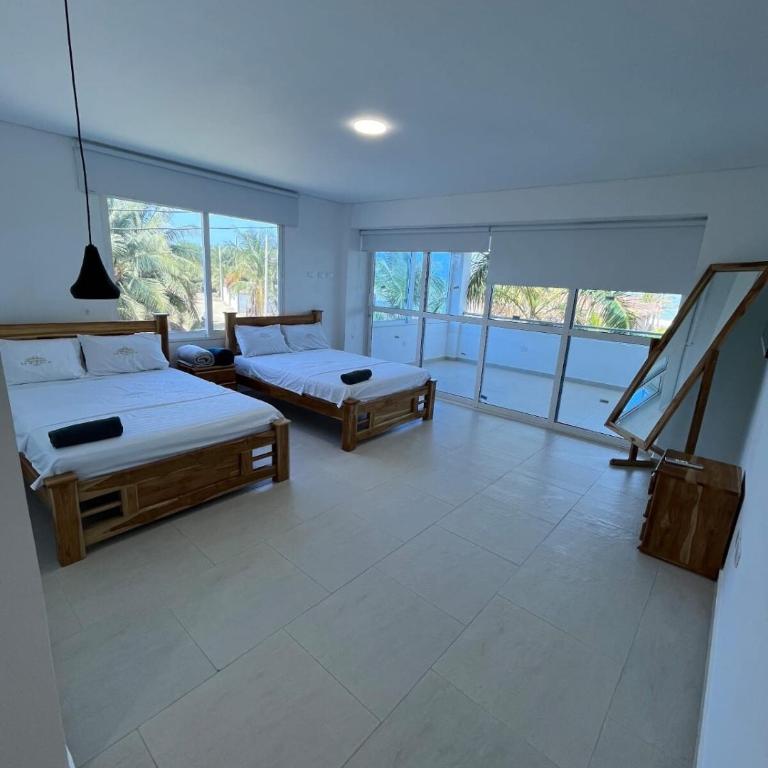 La Muralla Casa Con Piscina y Acceso al Mar - Five-Bedroom House - 11