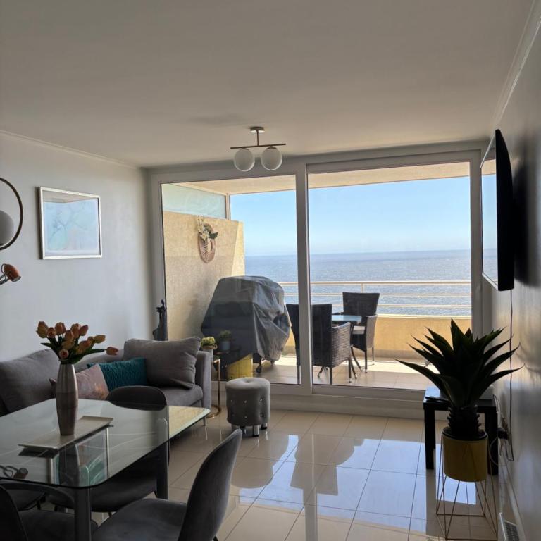 Acogedor departamento con vista al mar - Two-Bedroom Apartment - 14