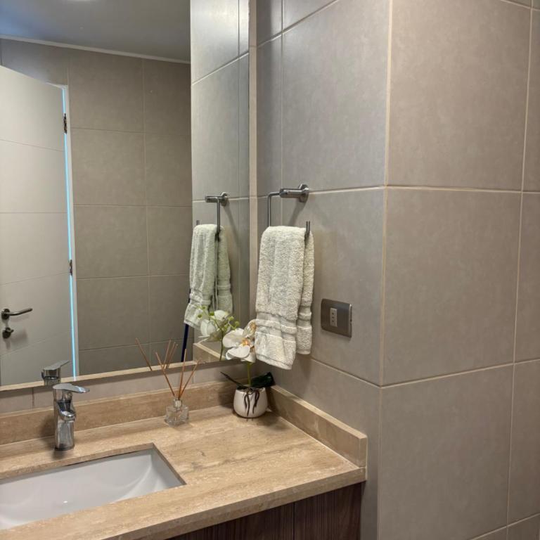 Acogedor departamento con vista al mar - Two-Bedroom Apartment - 17