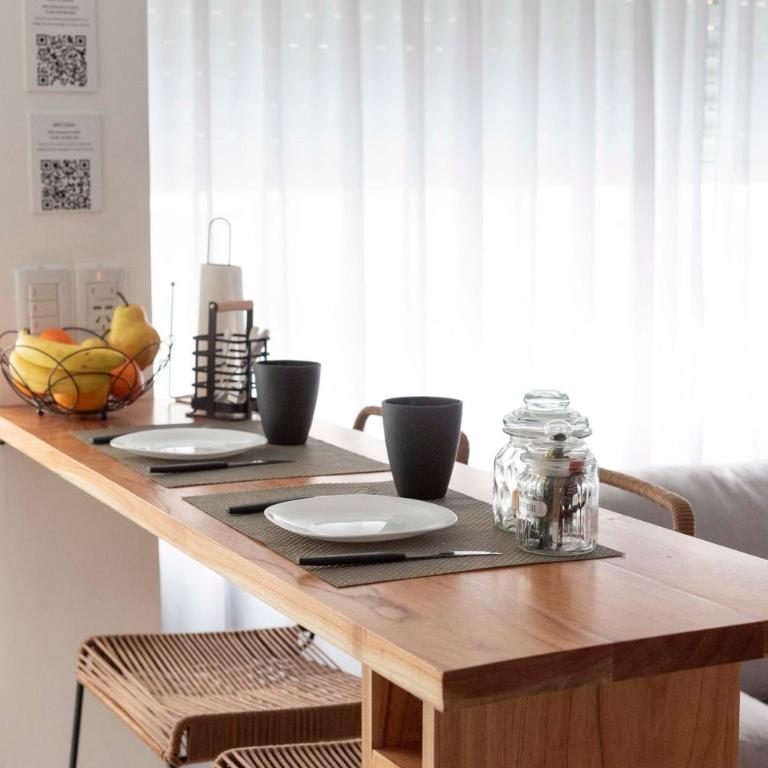 Monoambiente a METROS del MAR en Paseo Olavarría - One-Bedroom Apartment - 4