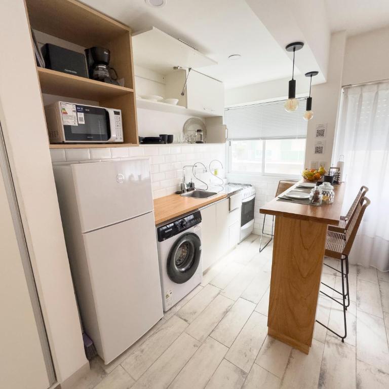 Monoambiente a METROS del MAR en Paseo Olavarría - One-Bedroom Apartment - 19