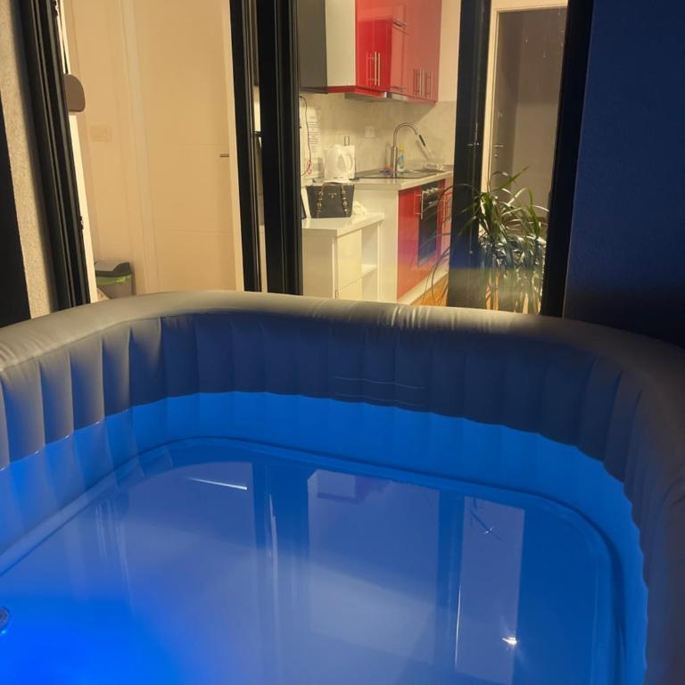 Jacuzzi Apartman Mostar - Two-Bedroom Apartment - 7