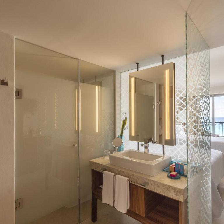 Fiesta Americana Condesa Cancun - All Inclusive - Premium Ocean Front Double - 5