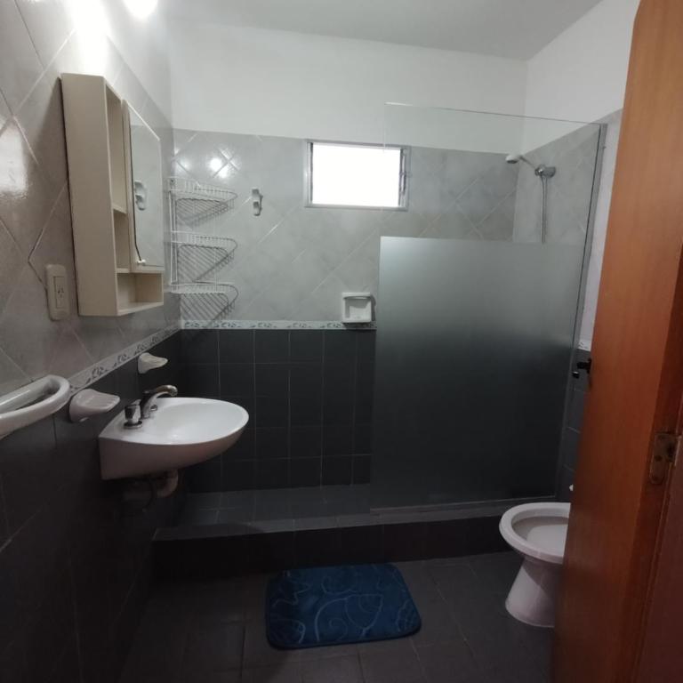 CASA AGUAS AZULES 6 pax LAS GRUTAS - Three-Bedroom Home - 13