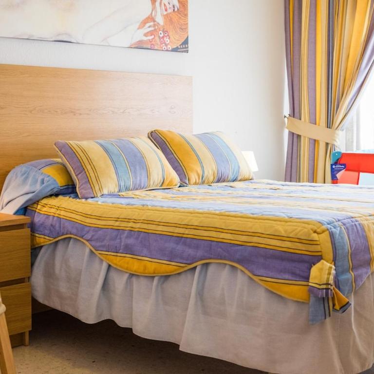 Primera línea de playa Familiar Maravillosas Vistas Piscina Wifi Reformado - Apartamento de 2 dormitorios con terraza y vistas al mar - 26