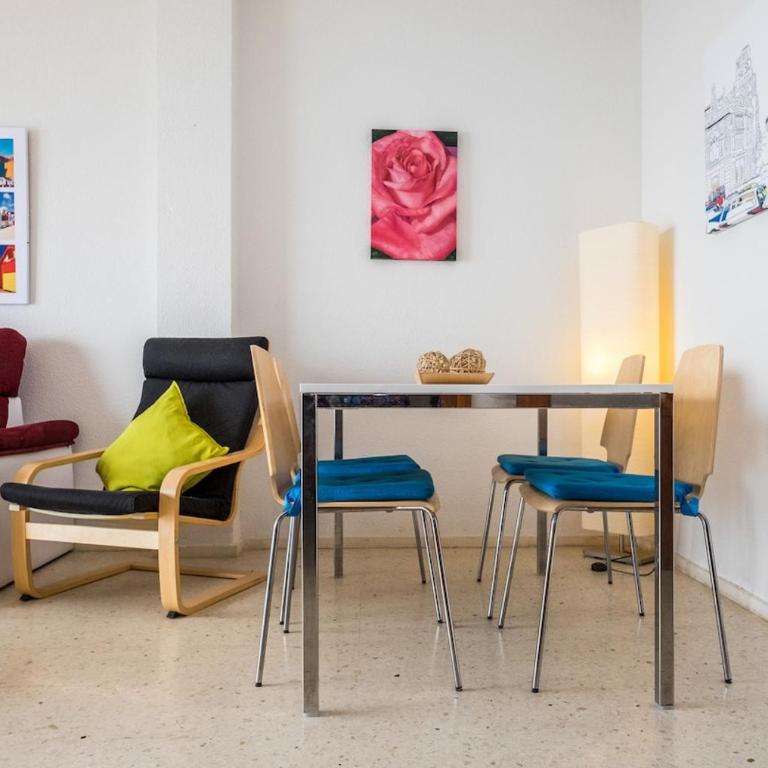 Primera línea de playa Familiar Maravillosas Vistas Piscina Wifi Reformado - Apartamento de 2 dormitorios con terraza y vistas al mar - 28