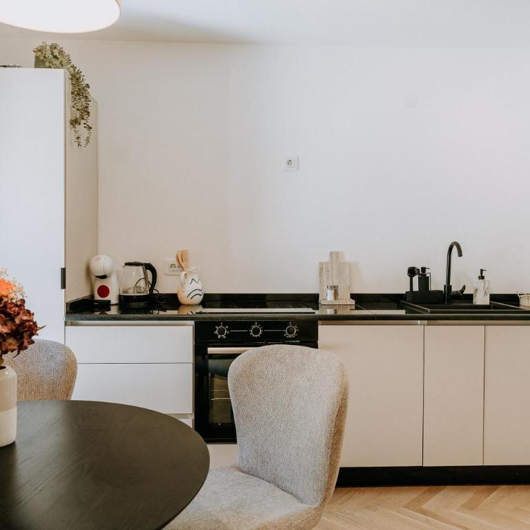 Boutique Apartments Old Town - Two-Bedroom Apartment - 15