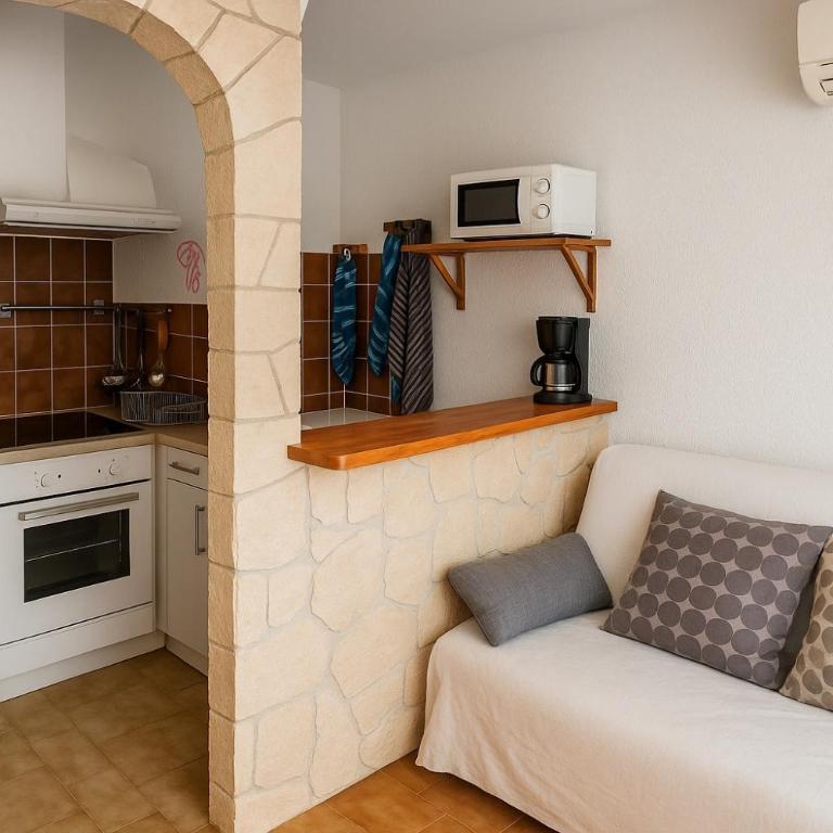 Réserve africaine 15 mn - Plage 200 m - Le Mieukerien - Appartement 2 Chambres - 10