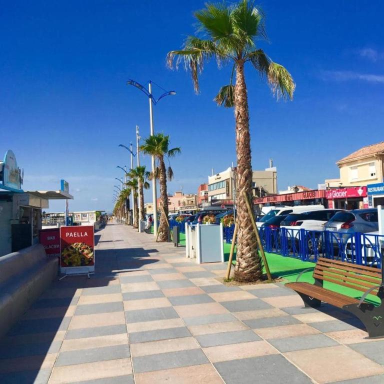 Réserve africaine 15 mn - Plage 200 m - Le Mieukerien - Appartement 2 Chambres - 25