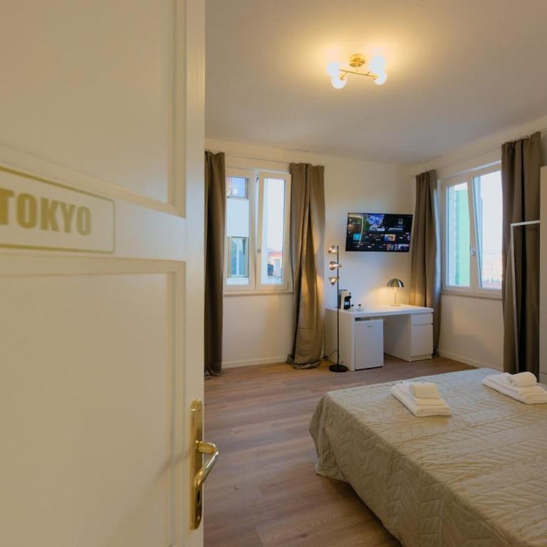Camera Tokyo - La Casa di Carta Affittacamere - Appartamento con 1 Camera da Letto - 3