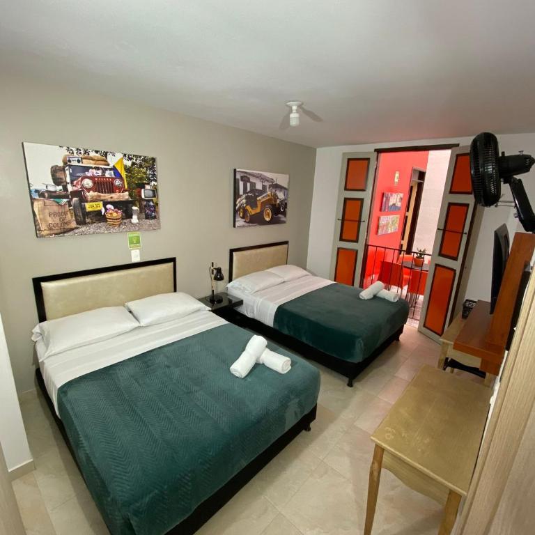 Casa Borbon - Twin Room - 11