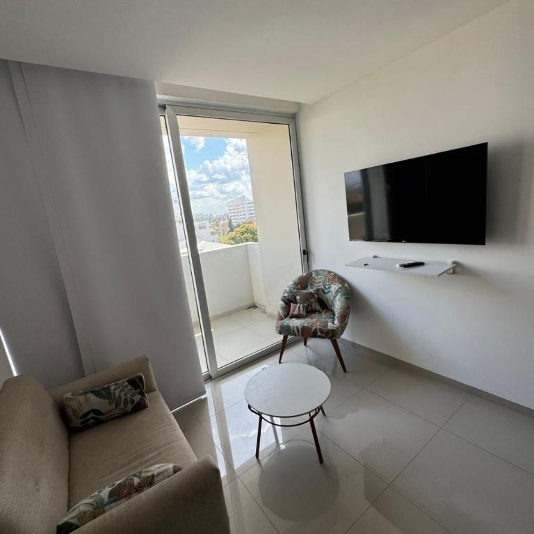 Departamento de 2 habitaciones en Av Las Americas - Two-Bedroom Apartment - 1