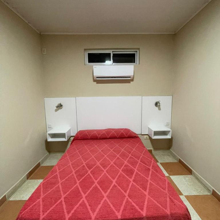 Hotel Don Luis - Family Room - 7
