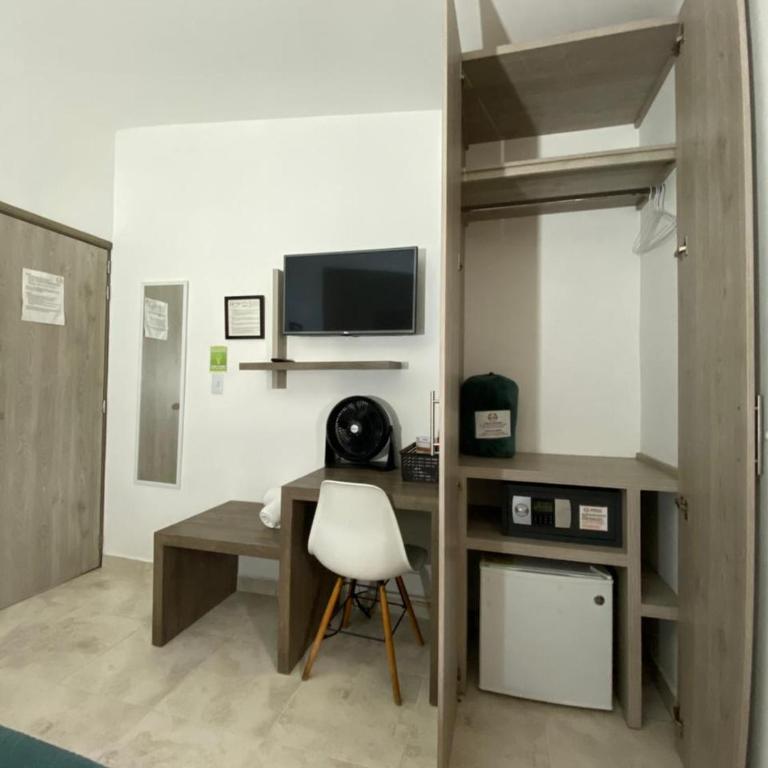 Casa Borbon - Habitación Doble con baño privado - 14