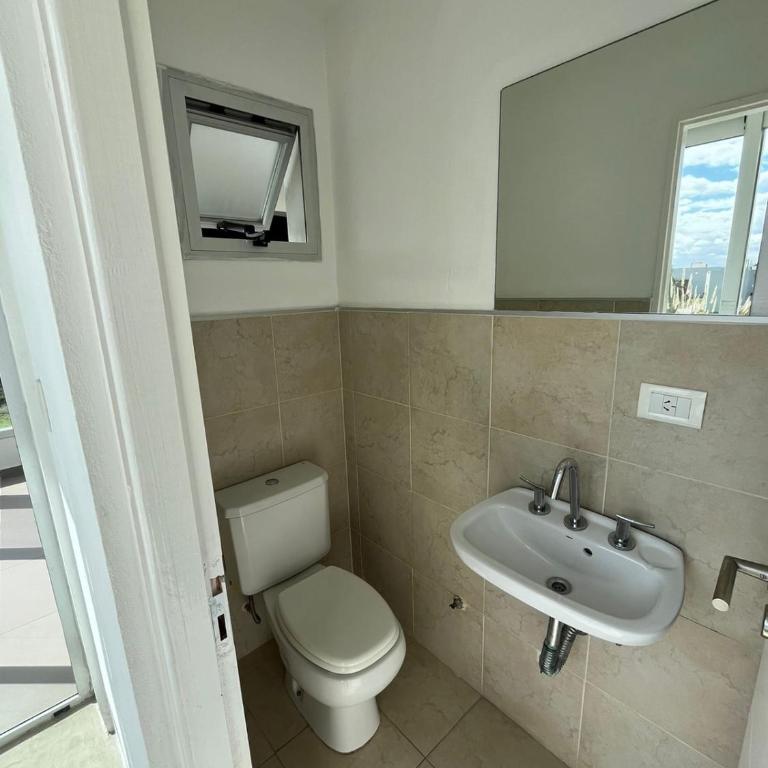 Residencial 661 Costa Esmeralda - Casa - 8