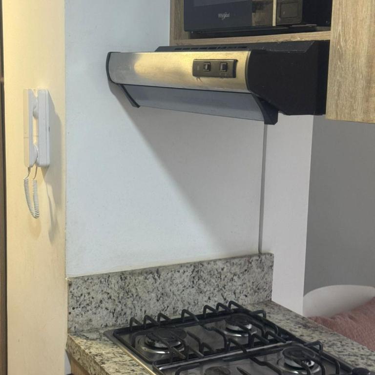 Ubicación privilegiada, lujo y confort en Armenia - Apartamento de 3 dormitorios - 30