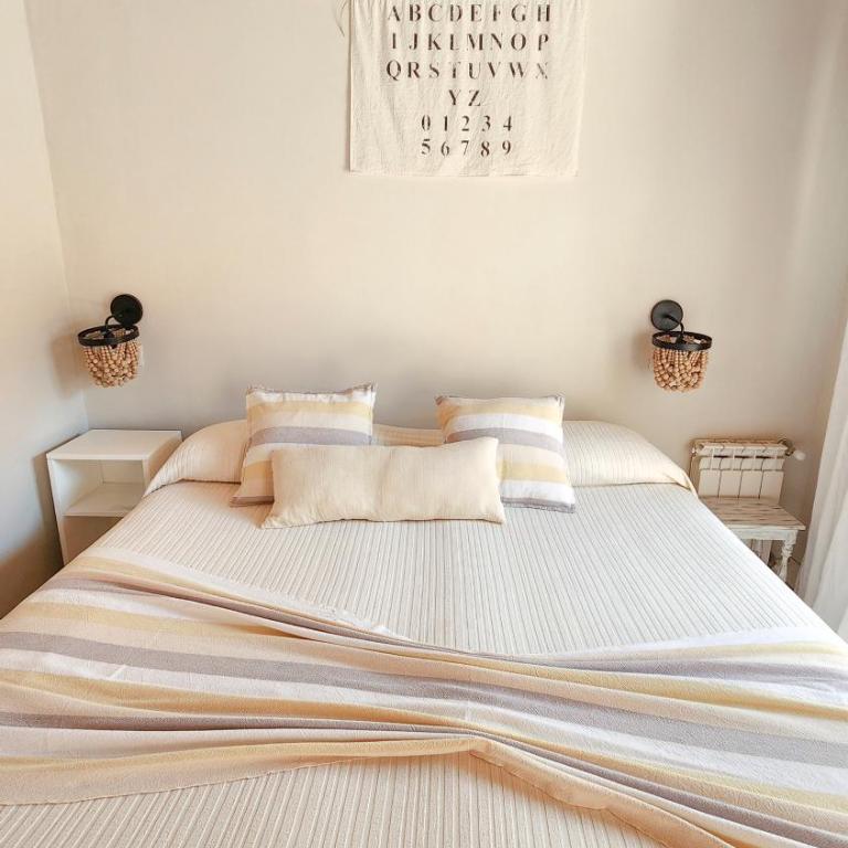 LA CURVA Casa de Playa - Double Room with Private Bathroom - 4