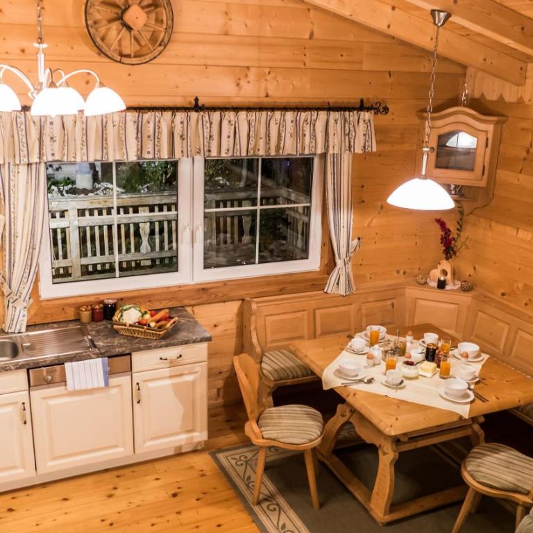 Almdorf im Winkl - Blockhüttendorf in Gröbming - Chalet mit 2 Schlafzimmern - Typ 1 - 6