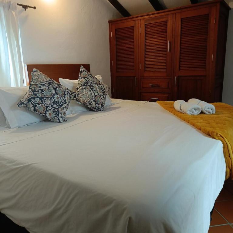 Apartamento inolvidable a 4 cuadras de la plaza - Three-Bedroom Standard Apartment - 12