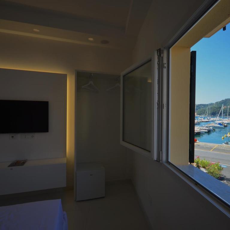 Al Molo Sea View Rooms - Camera Matrimoniale con Vista Mare - 11